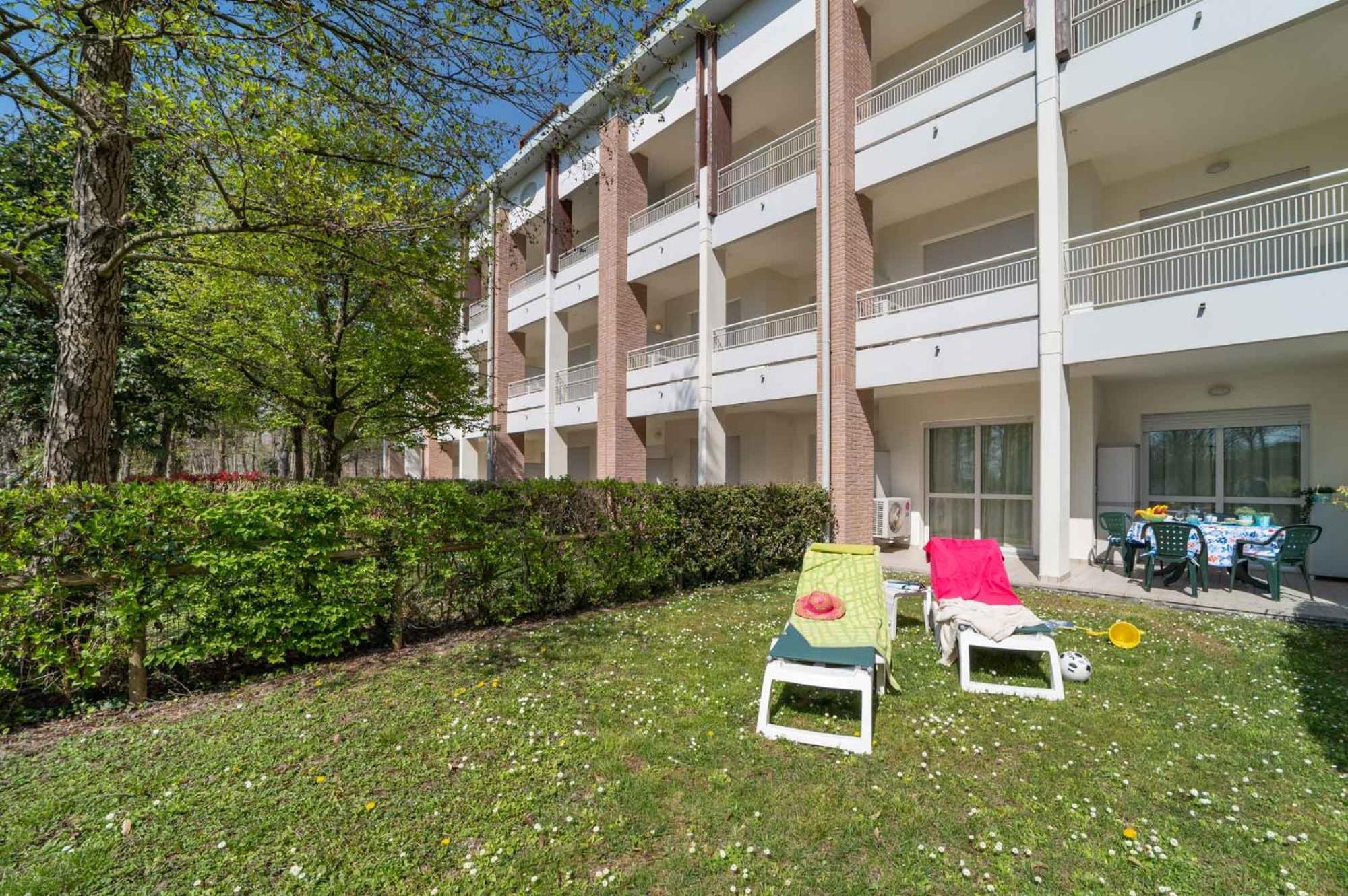 Aparthotel Residenza Al Parco Bibione Esterno foto